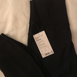 NWT Athleta Tenacity 7/8 Tights